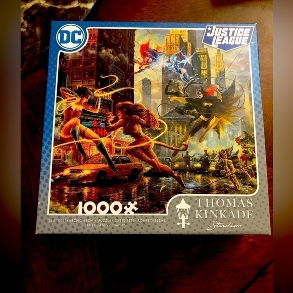 DC JUSTICE LEAGUE 1000 puzzle complete in preowned good‎ condition. Good vs Bad - Picture 5 of 5